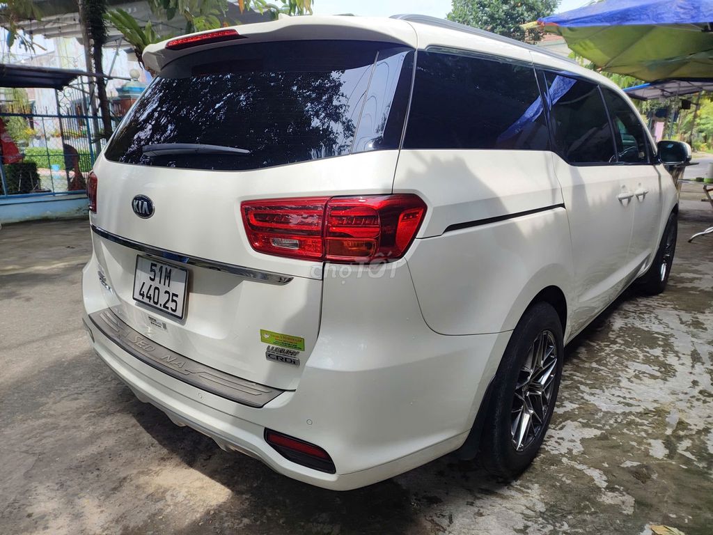 Bán xe Kia Sedona 2020 trắng Full dầu 820 triệu. Mua bán Ô tô tại Thành phố Thủ Đức Tp Hồ Chí Minh được đăng bởi Lê Phương hình 5