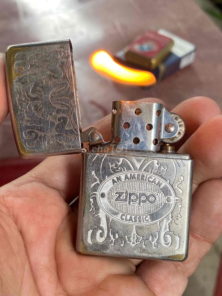 Zippo mộc nắp khắc laser 2014 vỏ ruột trùng zin