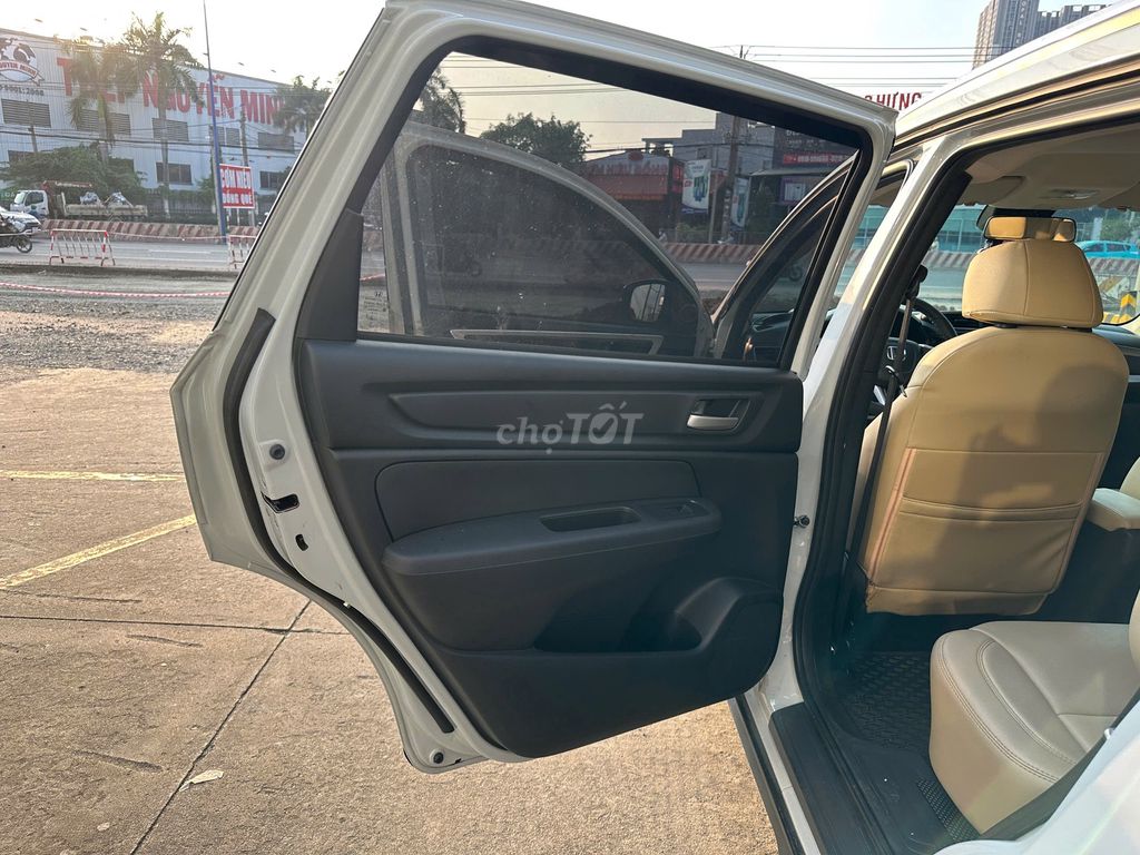 Honda BR-V G 2023 13.000 km. Mua bán Ô tô tại Quận Bình Thạnh Tp Hồ Chí Minh được đăng bởi Honda ô tô Bình Dương  HCM hình 10