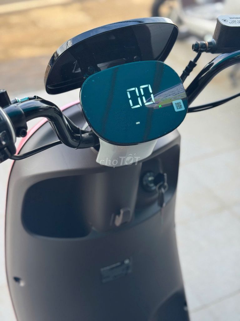 XE ĐIỆN VINFAST MOTIO - MIỄN THUẾ TRƯỚC BẠ 100%. Mua bán Xe điện tại Quận 4 Tp Hồ Chí Minh được đăng bởi VinFast Official Store hình 6