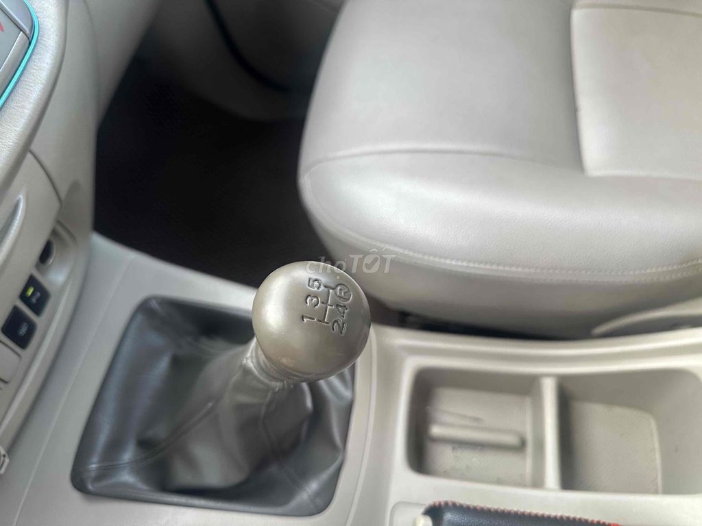 Toyota Innova 2015 2.0E - 310181 km. Mua bán Ô tô tại Quận Long Biên Hà Nội được đăng bởi TOÀN THẮNG Ô TÔ KINH BẮC hình 13