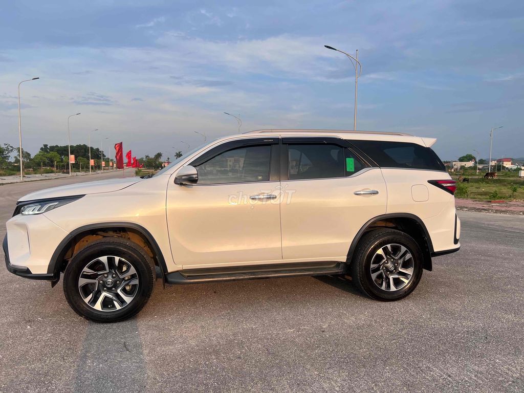 Toyota Fortuner 2021 2.4G Legende ODD chuẩn 5v km. Mua bán Ô tô tại Huyện Hà Trung Thanh Hóa được đăng bởi Nguyễn đức Tuân hình 3