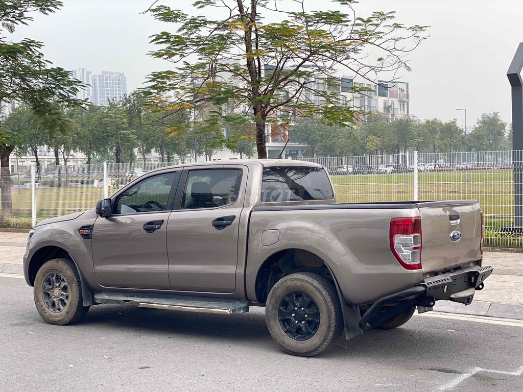Ford Ranger 2018 XL 2.2 4x4 MT - 80000 km. Mua bán Ô tô tại Quận Thanh Xuân Hà Nội được đăng bởi ĐÀM HÙNG CAR  hình 5