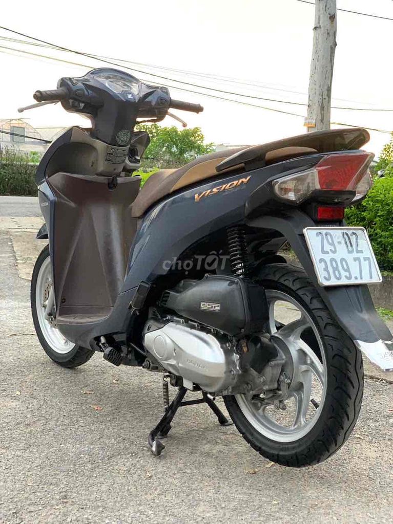 Bán xe vision bản đặc biệt máy zin sơn zin. Mua bán Xe máy tại Huyện Thanh Trì Hà Nội được đăng bởi Phạm Khoa hình 6