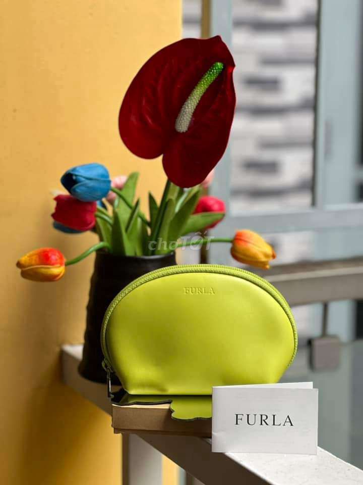 Ví hến FURLA