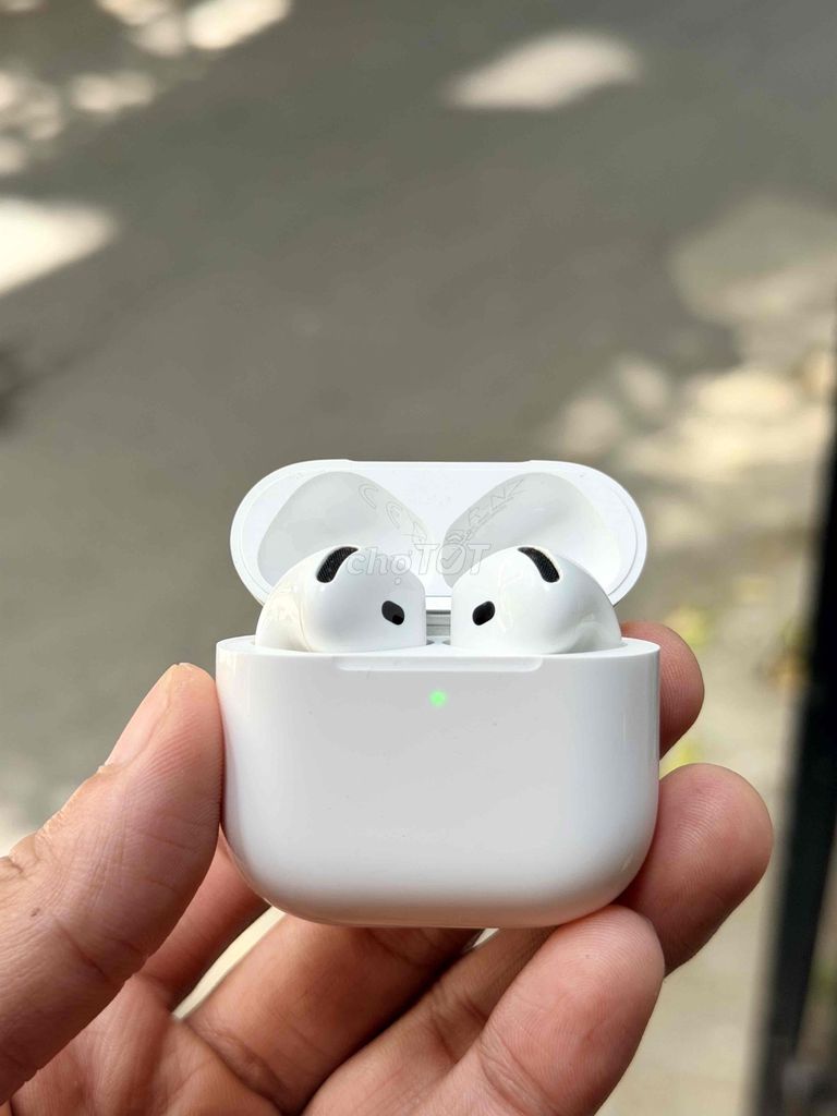 AirPods 4 Chính Hãng VNA Còn Mới. Mua bán Tivi, Âm thanh tại Quận Sơn Trà Đà Nẵng được đăng bởi Anh Apple Chính Hãng hình 1