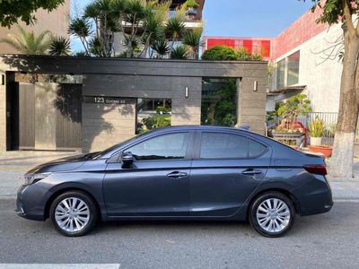Honda City L 2023 - 14000km