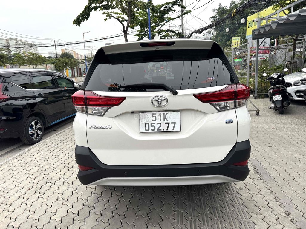 Toyota Rush 2021 5700km Trắng. Mua bán Ô tô tại Thành phố Thủ Đức Tp Hồ Chí Minh được đăng bởi ĐỨC XE LƯỚT hình 4