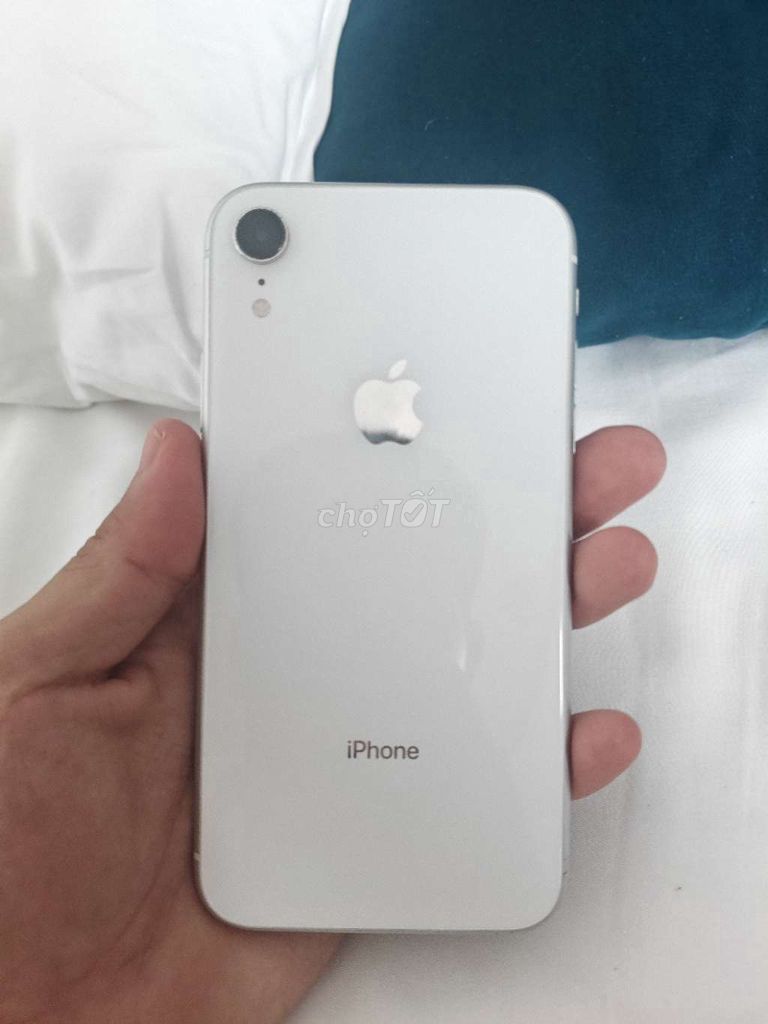 Apple iPhone XR 128GB Trắng KH/A 97%. Mua bán Điện thoại tại Huyện Quỳnh Phụ Thái Bình được đăng bởi Nhất hình 1
