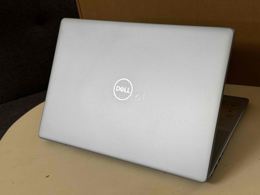 Dell 7640 Plus Ultra7 155H 32G 1T 16" Touch W11 99. Mua bán Laptop tại Quận Ba Đình Hà Nội được đăng bởi Tùng Lê hình 1