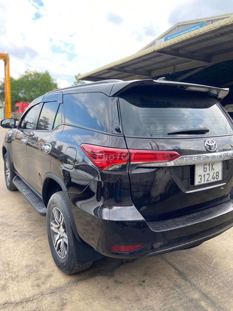 Toyota Fortuner 2020 Model 2021 Nâu. Mua bán Ô tô tại Thành phố Dĩ An Bình Dương được đăng bởi Bảo Khang hình 4