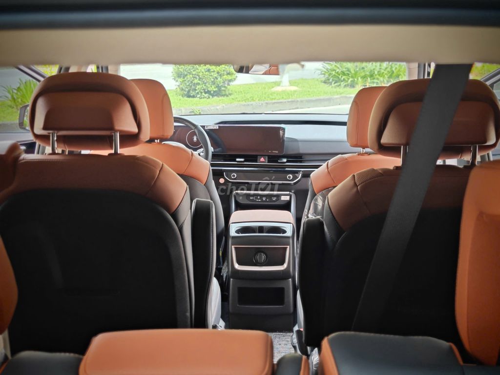 Kia Carnival 2025 Signature 1.6 Turbo HEV 7S. Mua bán Ô tô tại Quận Hải An Hải Phòng được đăng bởi Nguyễn Hà Vi hình 18