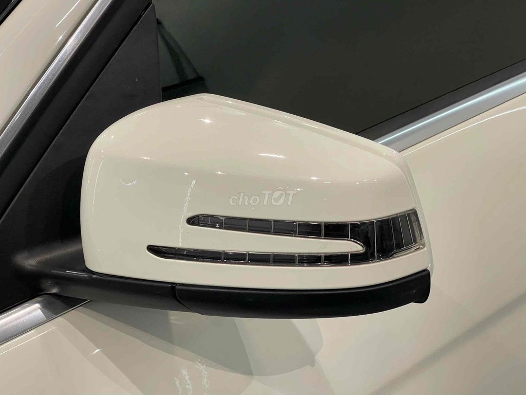 Mercedes Benz C Class 2012 - 56000 km. Mua bán Ô tô tại Thành phố Thái Nguyên Thái Nguyên được đăng bởi Hồng Phương Auto  Auto 597 hình 5