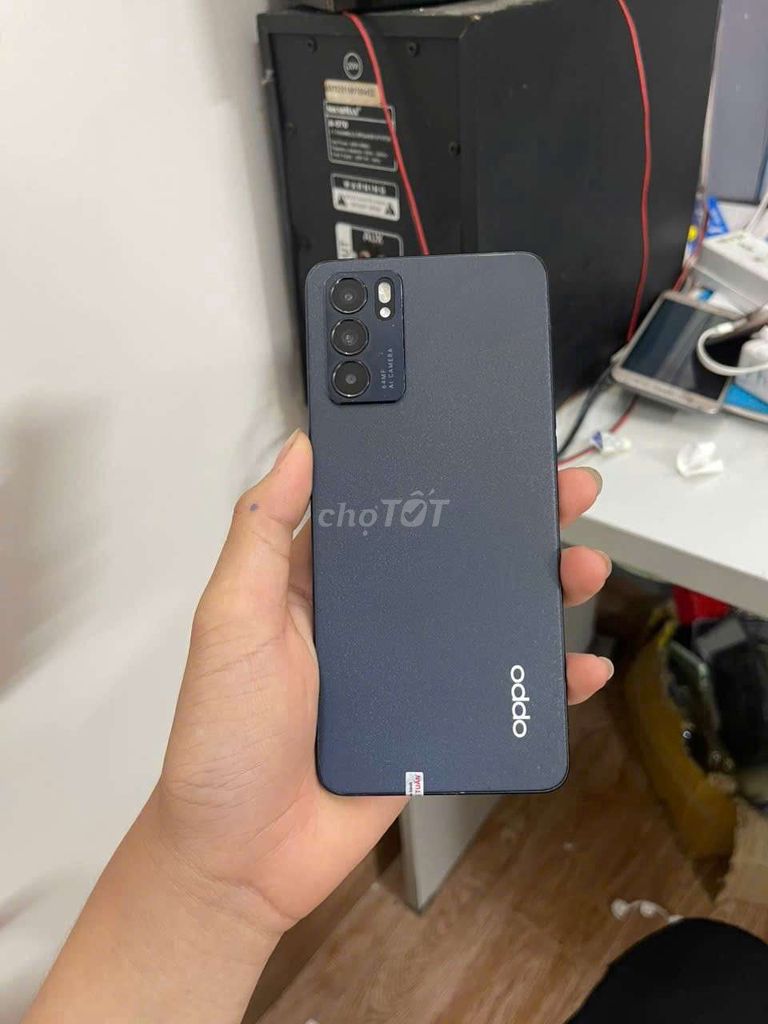 Oppo Reno6 5G, 8/128g, mất vân, có nfc. Mua bán Điện thoại tại Thành phố Thủ Dầu Một Bình Dương được đăng bởi Phước Mobile hình 1