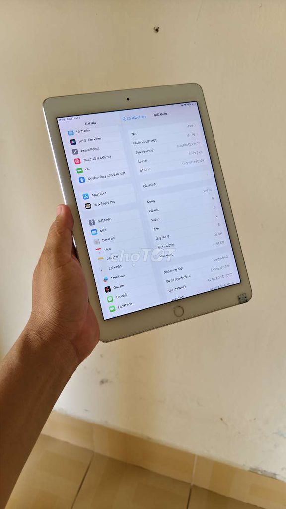 Apple iPad Pro 4G + Wifi Bạc. Mua bán Máy tính bảng tại Thành phố Long Xuyên An Giang được đăng bởi Văn hình 1