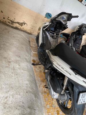 Bán Xe AB 2013 Bể dàn Áo. Mua bán Xe máy tại Huyện Cần Giờ Tp Hồ Chí Minh được đăng bởi Mộc Tuệ