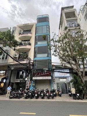 BÁN NHÀ MẶT TIỀN LÊ QUỐC HƯNG – QUẬN 4, GIÁP QUẬN 1. Mua bán nhà ở tại Quận 4 Tp Hồ Chí Minh được đăng bởi HỒ DUY HIỀN