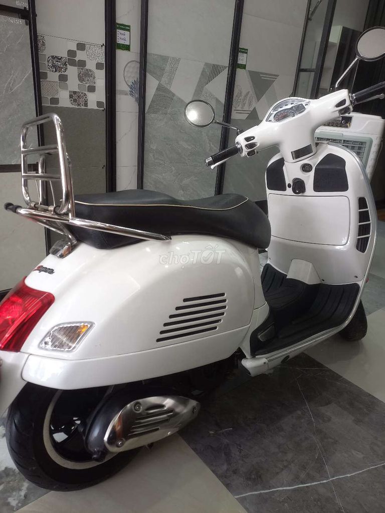 Bán xe chính chủ VESPA 125cc đời 2016. Mua bán Xe máy tại Quận Cẩm Lệ Đà Nẵng được đăng bởi Bình hình 3