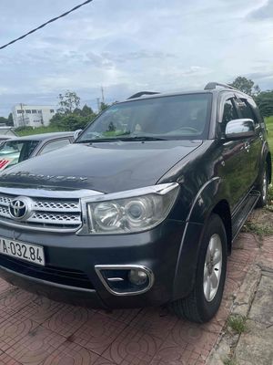 Toyota Fortuner 2009 2.5G - 200931 km. Mua bán Ô tô tại Thành phố Châu Đốc An Giang được đăng bởi Võ Quốc Vinh