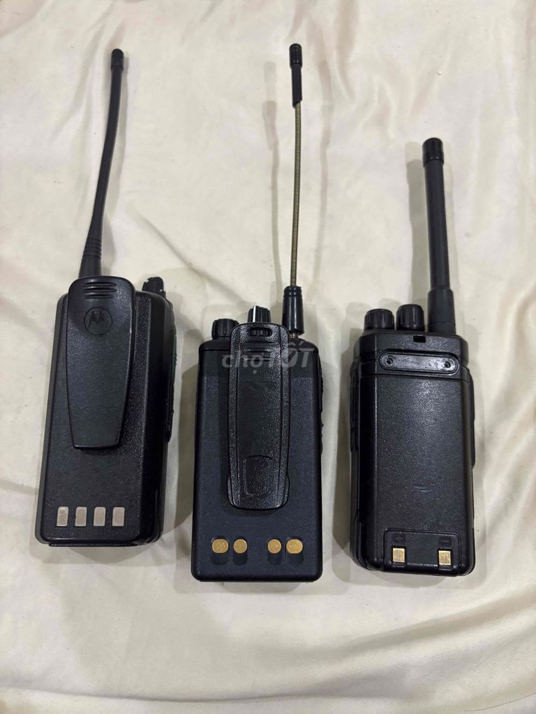 Bộ đàm Motorola màu Đen. Mua bán Đồ chuyên dụng, Giống nuôi trồng tại Quận Hồng Bàng Hải Phòng được đăng bởi Phạm Văn Nam hình 1