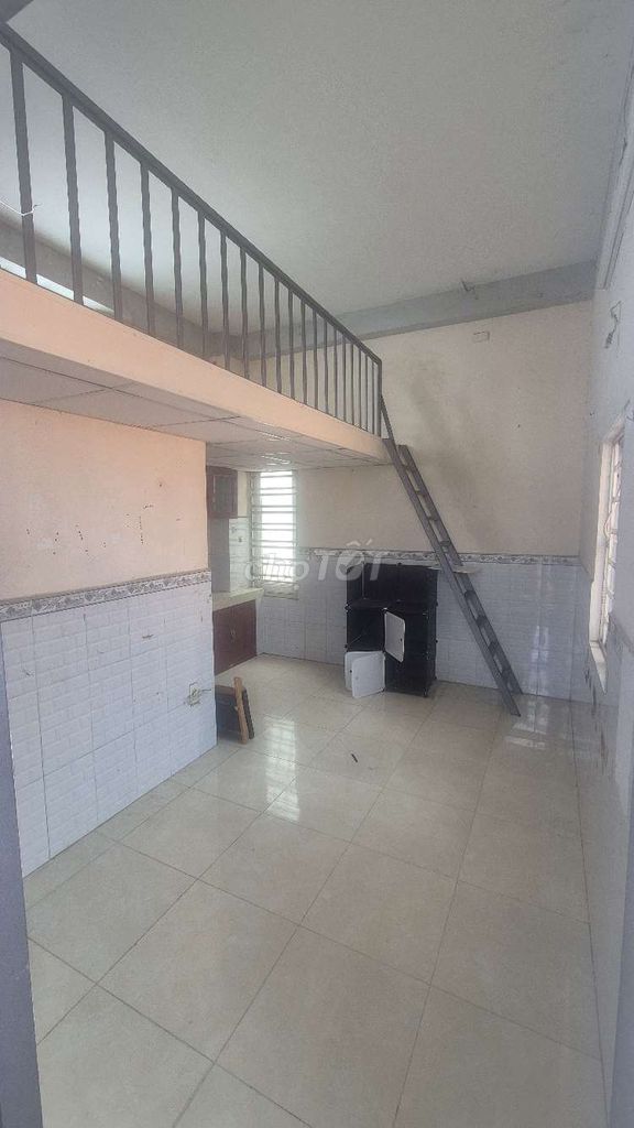 Chính chủ cho thuê phòng có gác đẹp, thoáng mát đường DD5,chợ cây sộp - ảnh 3