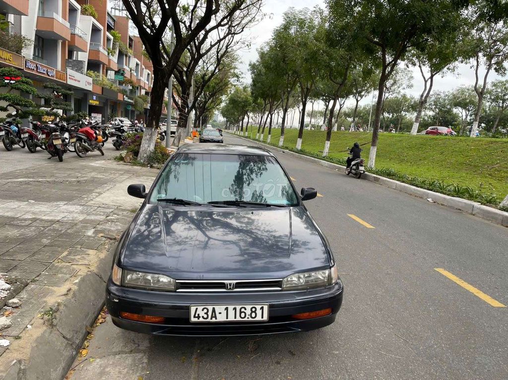 Bán Honda Accord siêu đẹp, nỉ rin. Mua bán Ô tô tại Quận Hải Châu Đà Nẵng được đăng bởi otocudanang hình 1