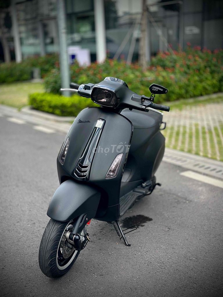 Piaggio Vespa Sprint 125 2016 Đen 24000 km. Mua bán Xe máy tại Quận Gò Vấp Tp Hồ Chí Minh được đăng bởi Xe Máy Hiệp Phát hình 1