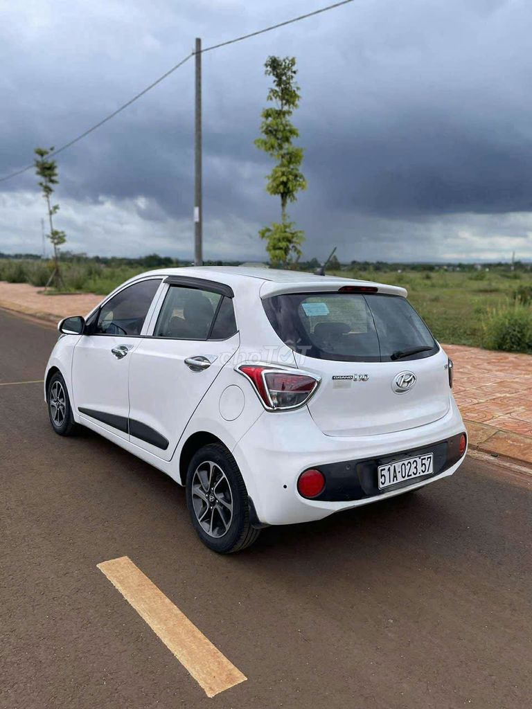 Hyundai Grand i10 2018 số sàn. Mua bán Ô tô tại Thành phố Buôn Ma Thuột Đắk Lắk được đăng bởi Tiệm Ôtô Xe Máy Thuỷ hình 5