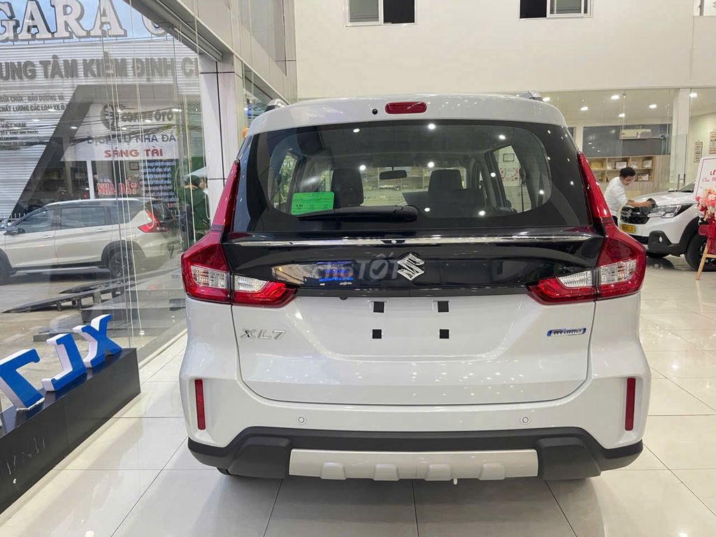 Suzuki XL7 Hybrid 2025 giao ngay chỉ với 145 triệu. Mua bán Ô tô tại Thành phố Biên Hòa Đồng Nai được đăng bởi công ty ô tô Sài Gòn đại lý ô tô Su zu ki chính hãng hình 3