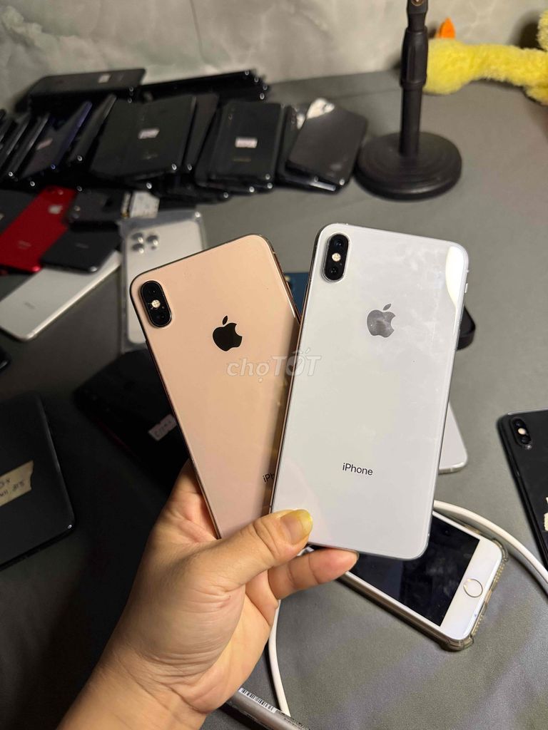 Apple iPhone XS Max 512GB Vàng đồng Like New. Mua bán Điện thoại tại Quận Bình Tân Tp Hồ Chí Minh được đăng bởi xá xị mobie hình 1