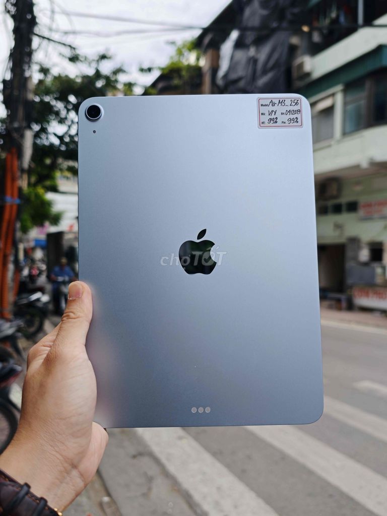 iPad Air 7 M3 256GB VN còn bảo hành dài. Mua bán Máy tính bảng tại Quận Đống Đa Hà Nội được đăng bởi Lâm Bảo Tuyên hình 1
