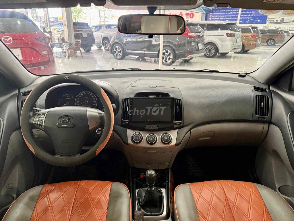Hyundai Avante 2014 1.6 MT xe gia đình sử dụng. Mua bán Ô tô tại Thành phố Thủ Dầu Một Bình Dương được đăng bởi Dương Tuấn Anh hình 9