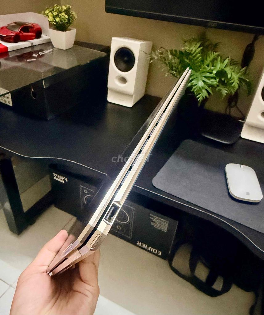 HP Spectre i7 16GB/512GB Xanh đen Mỏng nhẹ. Mua bán Laptop tại Thành phố Biên Hòa Đồng Nai được đăng bởi Anh Vu hình 1