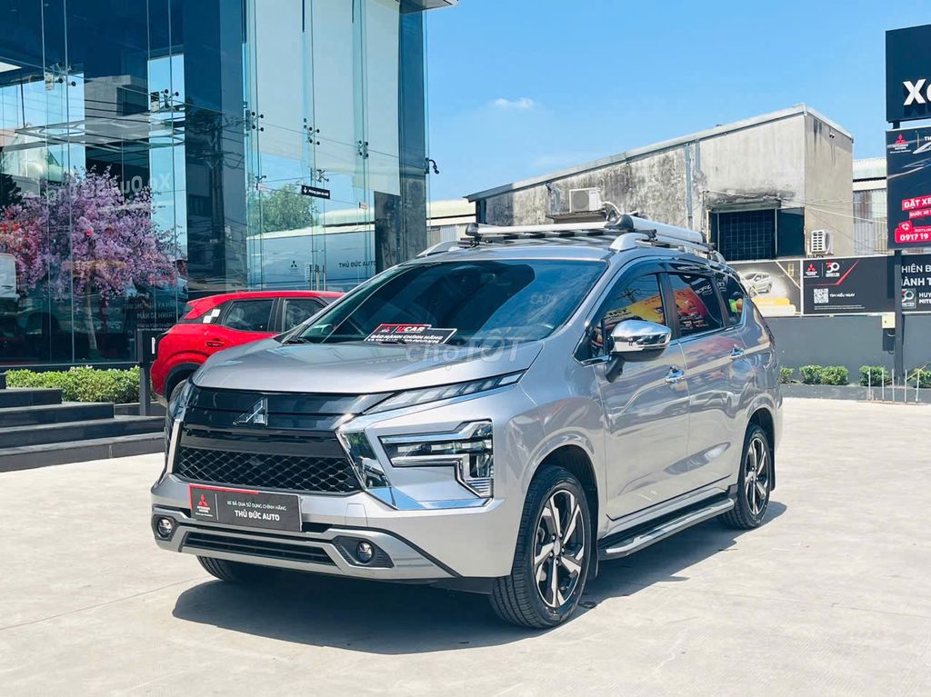 Mitsubishi Xpander Premium 2024 Bạc - Odo 52.118km