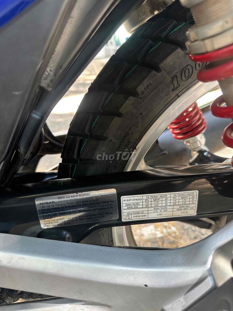 Зеленая ручная тележка Suzuki EN150