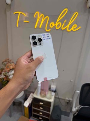 15 Pro Max 256GB Trắng Pin 99% zin đẹp