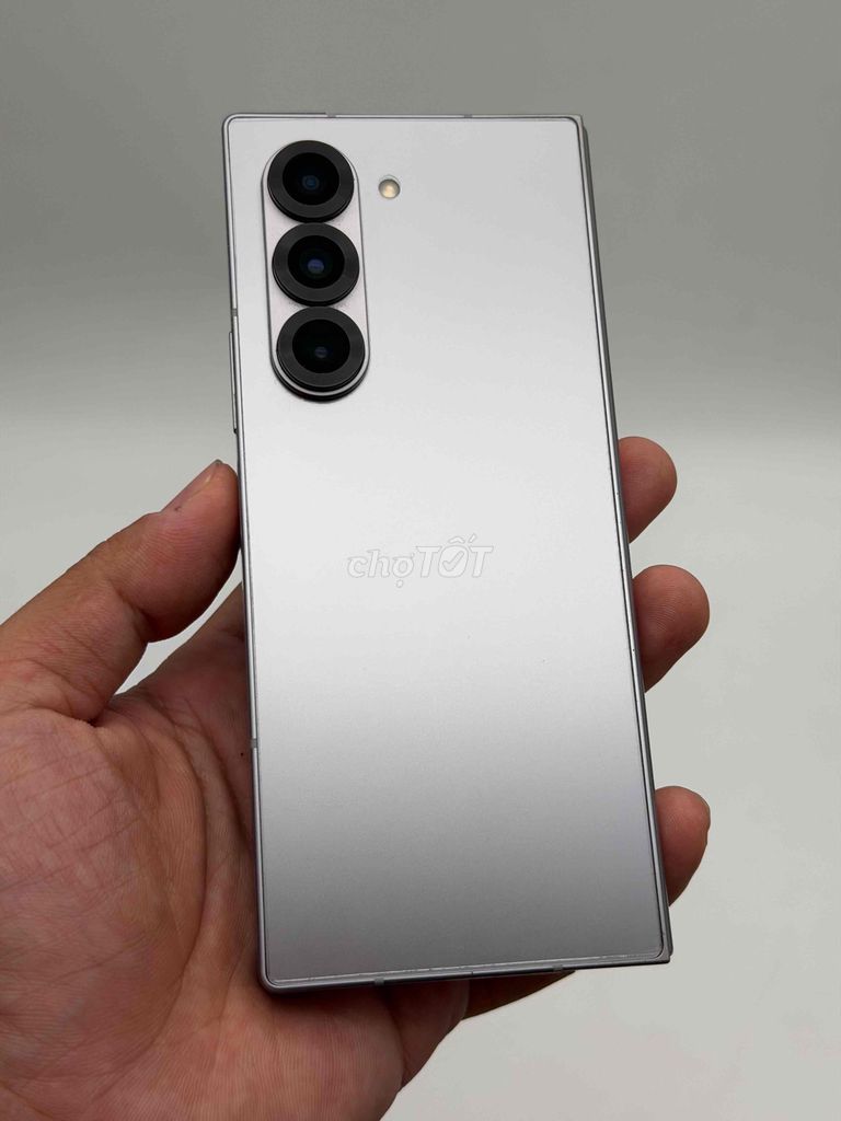 Samsung Galaxy Z Fold 6 512GB Xám titan 99%. Mua bán Điện thoại tại Quận Bình Thạnh Tp Hồ Chí Minh được đăng bởi Duy Thịnh hình 1