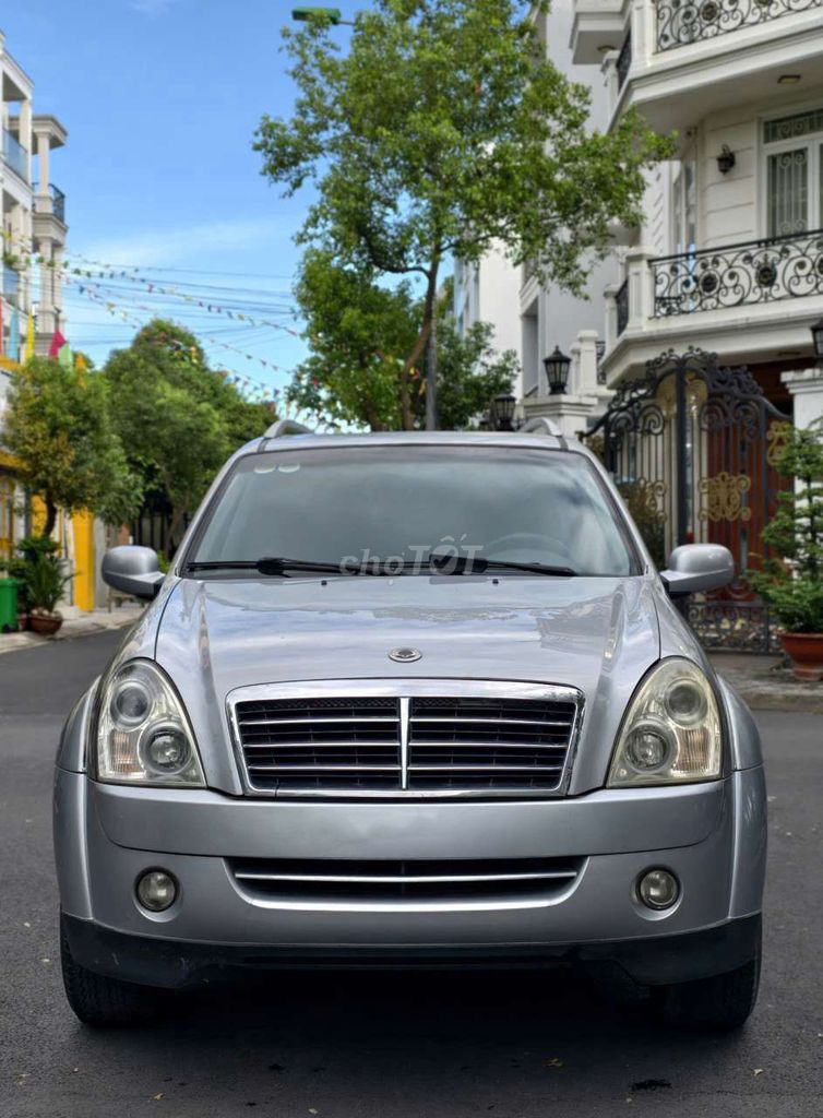 Rexton320 chạy bao phê 2009. Mua bán Ô tô tại Quận 12 Tp Hồ Chí Minh được đăng bởi Lương Hoàng hình 3