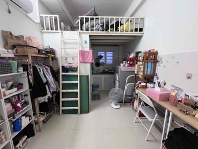 Phòng trọ Bùi Đình Tuý có gác lửng ban công