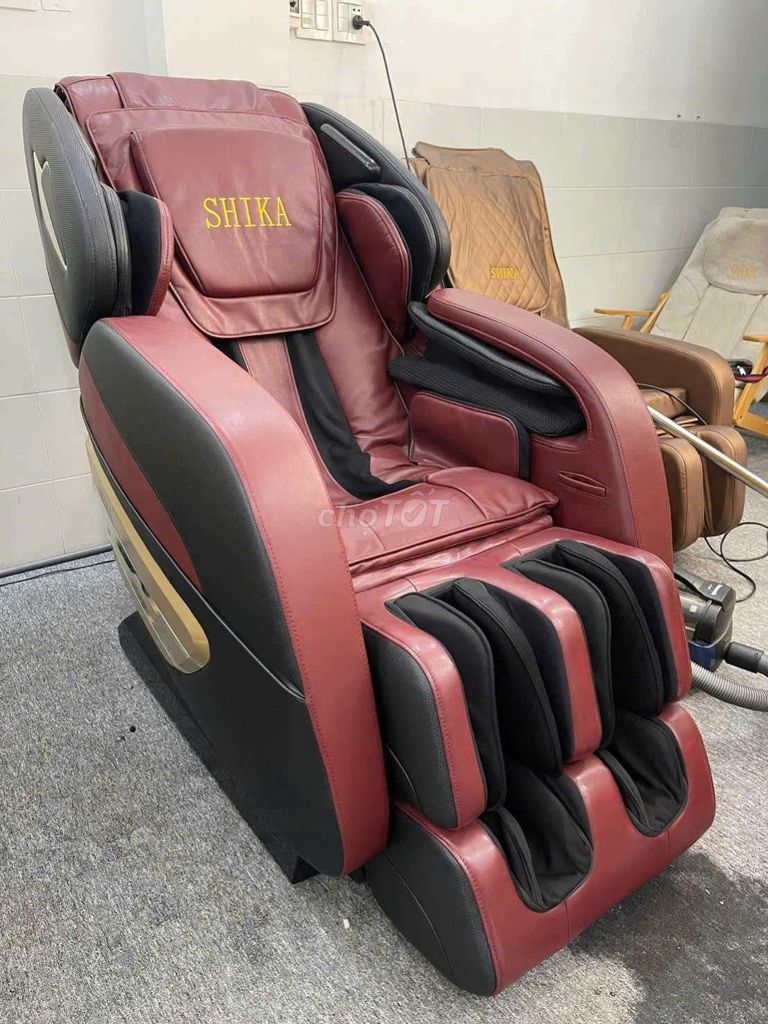 Ghế massage Shika SK 8906 Da Đỏ Đen. Mua bán Bàn ghế tại Quận 6 Tp Hồ Chí Minh được đăng bởi Lê Hằng  hình 1