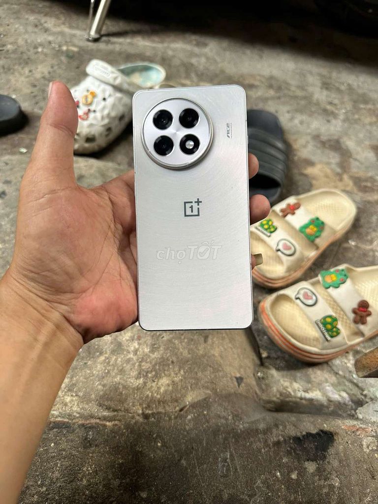 OnePlus Ace Bạc Đã qua sử dụng. Mua bán Điện thoại tại Quận Tân Phú Tp Hồ Chí Minh được đăng bởi huy  hình 1