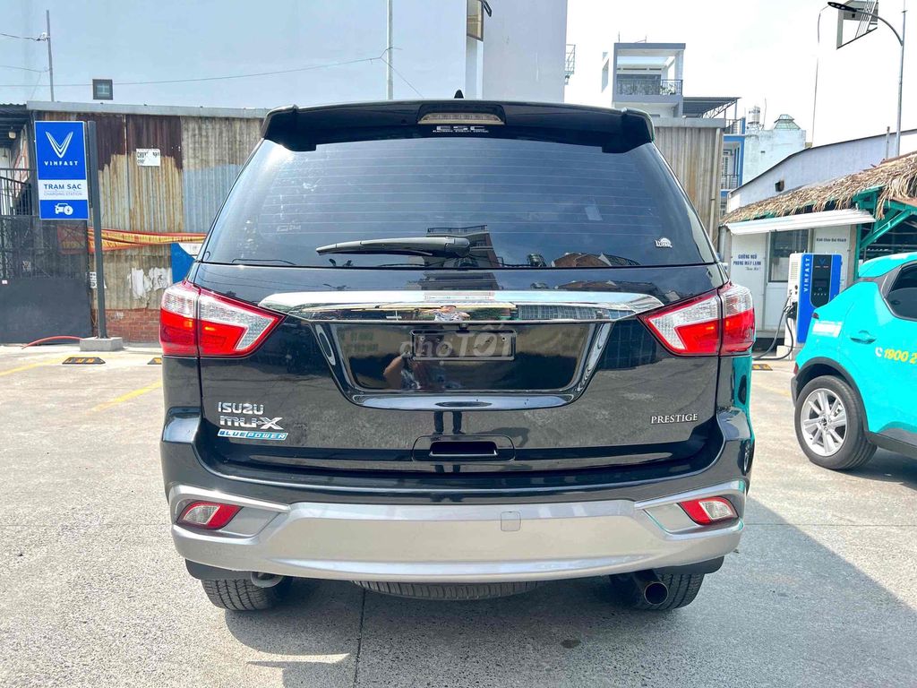 Isuzu Mu X 2018 1.9 4X2 AT - 88000 km. Mua bán Ô tô tại Quận Tân Phú Tp Hồ Chí Minh được đăng bởi phan khanh hình 2