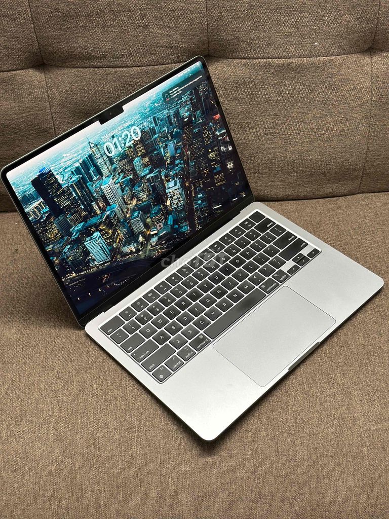 Macbook Air M2 13" 2022 Ram 8Gb/ 256Gb Pin 100%. Mua bán Laptop tại Quận 10 Tp Hồ Chí Minh được đăng bởi APPLE 2HAND hình 2