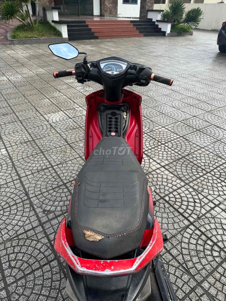 Ex 2012 xuống áo 2010 máy móc rin êm ko khói bs92. Mua bán Xe máy tại Quận Liên Chiểu Đà Nẵng được đăng bởi Lê Sang hình 3