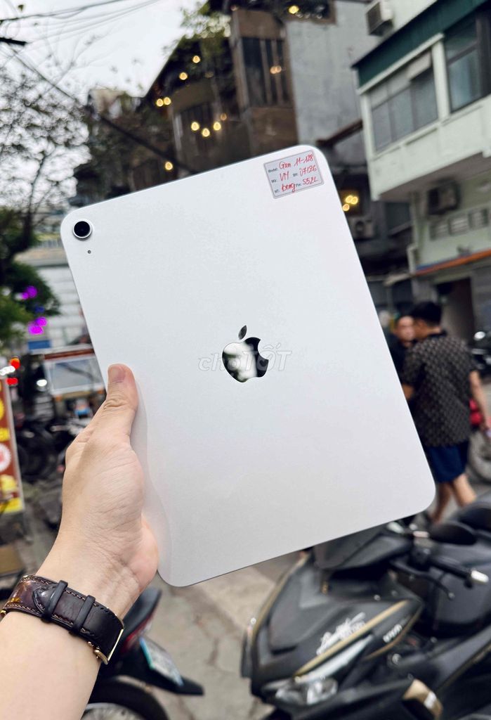 iPad Gen 11 128GB Trắng VN/A bh 07/2026. Mua bán Máy tính bảng tại Quận Đống Đa Hà Nội được đăng bởi Lâm Bảo Tuyên hình 1