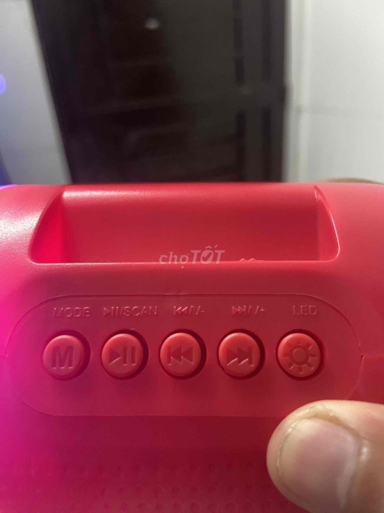 Loa Bluetooth mini đèn led rgb âm thanh chuẩn to