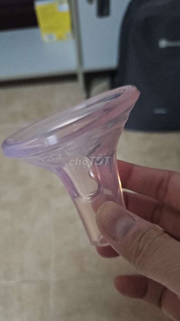 Phễu hút sữa Silicon Tím nhạt. Mua bán Mẹ và bé tại Quận 3 Tp Hồ Chí Minh được đăng bởi Nguyễn Xuân Thiện hình 1
