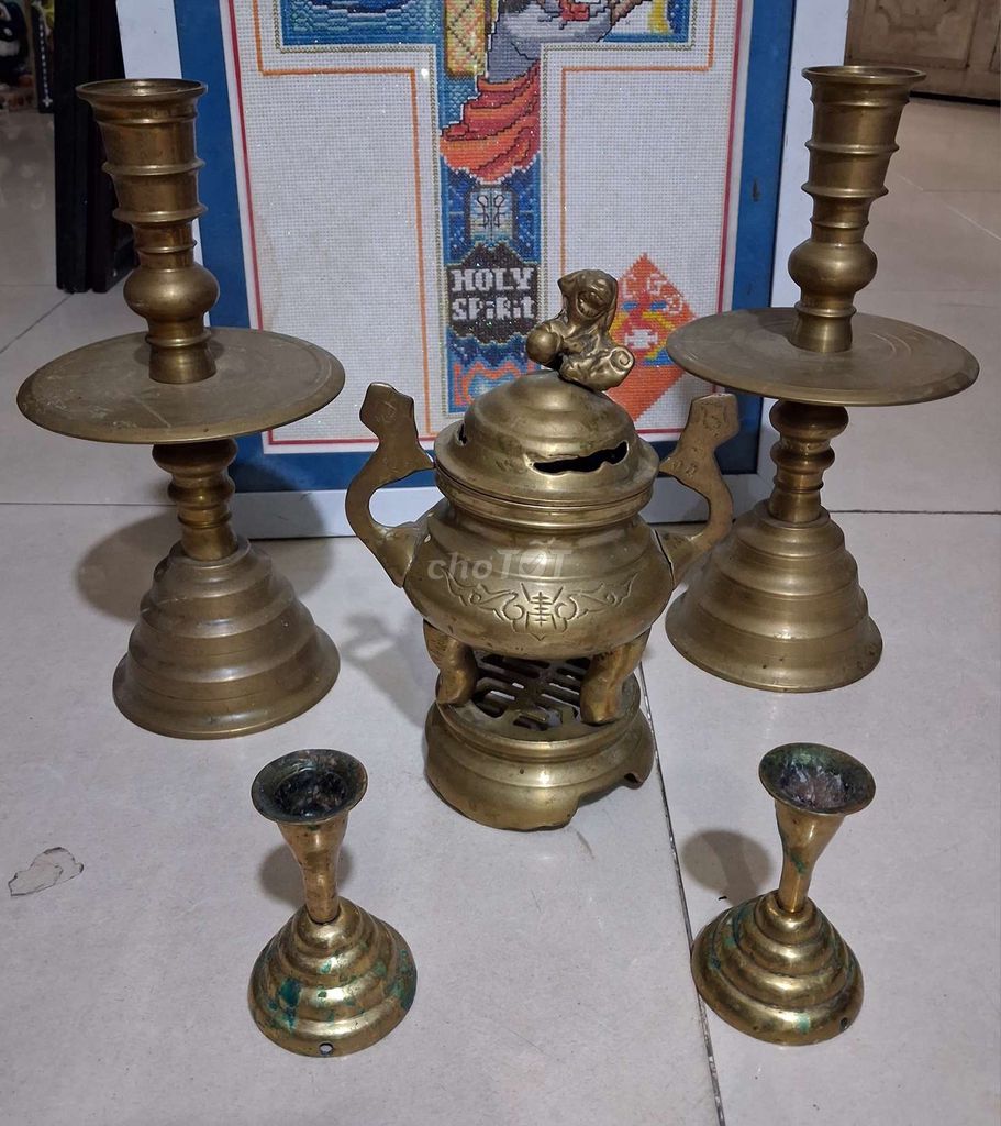 Đồ thờ cúng Đồng Vàng đồng. Mua bán Đồ sưu tầm, đồ cổ tại Quận 6 Tp Hồ Chí Minh được đăng bởi sưu tập hình 1