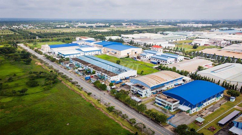 SANG GẤP 10X40=400M2 NGAY KCN, CHỢ, TRƯỜNG, DÂN ĐÔNG. GIÁ 190TR