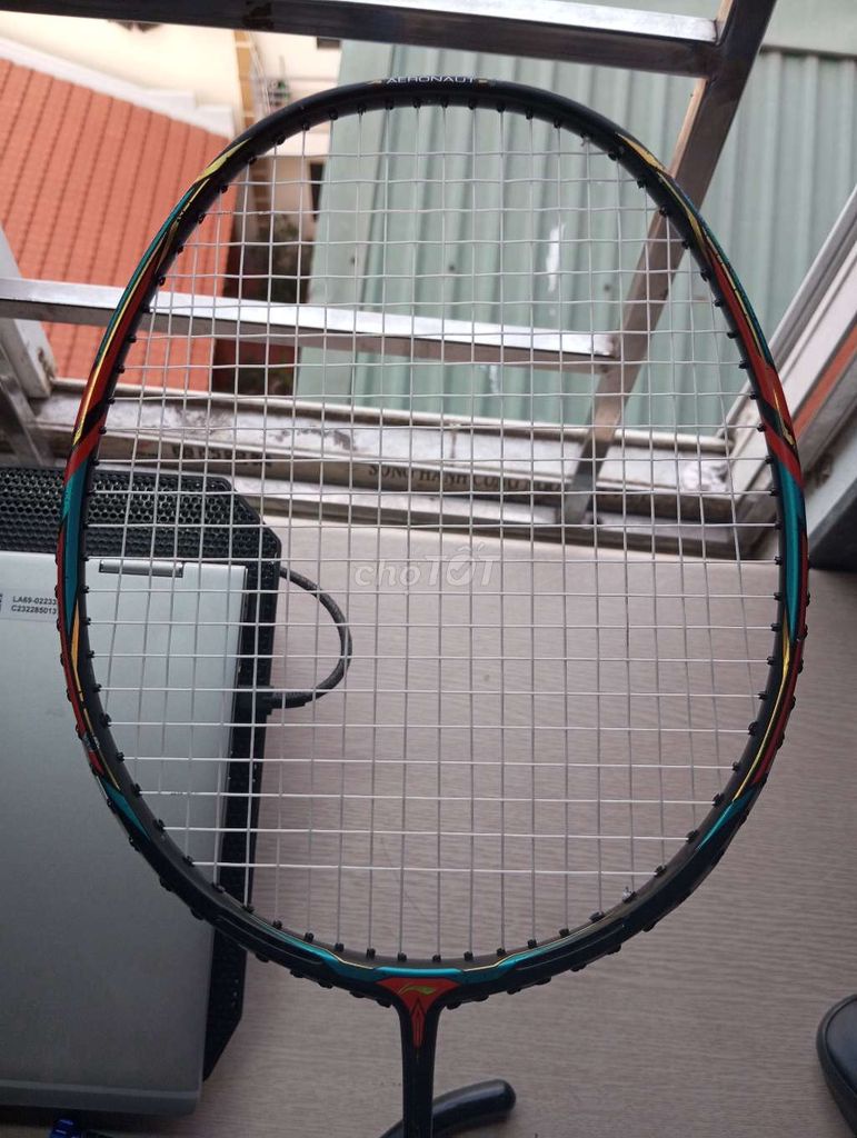 Vợt cầu lông Lining 6000C Combat Đã sử dụng. Mua bán Đồ thể thao, Dã ngoại tại Huyện Gia Lâm Hà Nội được đăng bởi Shopee Player hình 1